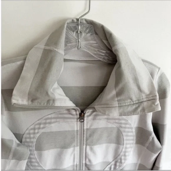 Lululemon Stride jacket white silver spoon wide multi stripe zip up - Picture 6 of 9